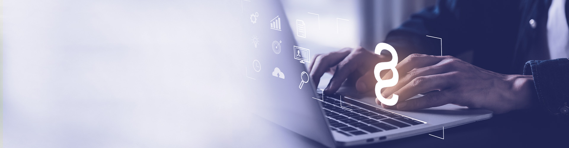 Computer mit Paragraph Symbol davor